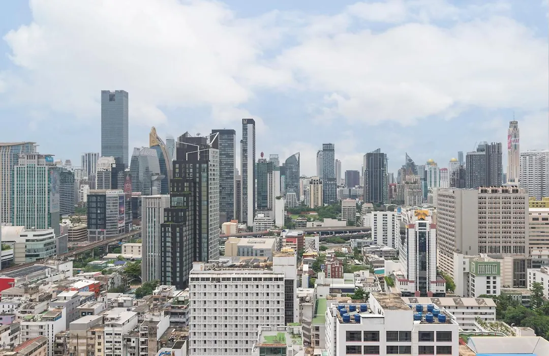 Skyline Suites Sukhumvit 11-1